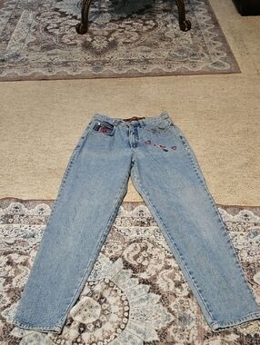 Light Blue Boyfriend Jeans with Embroidered Accents - Women